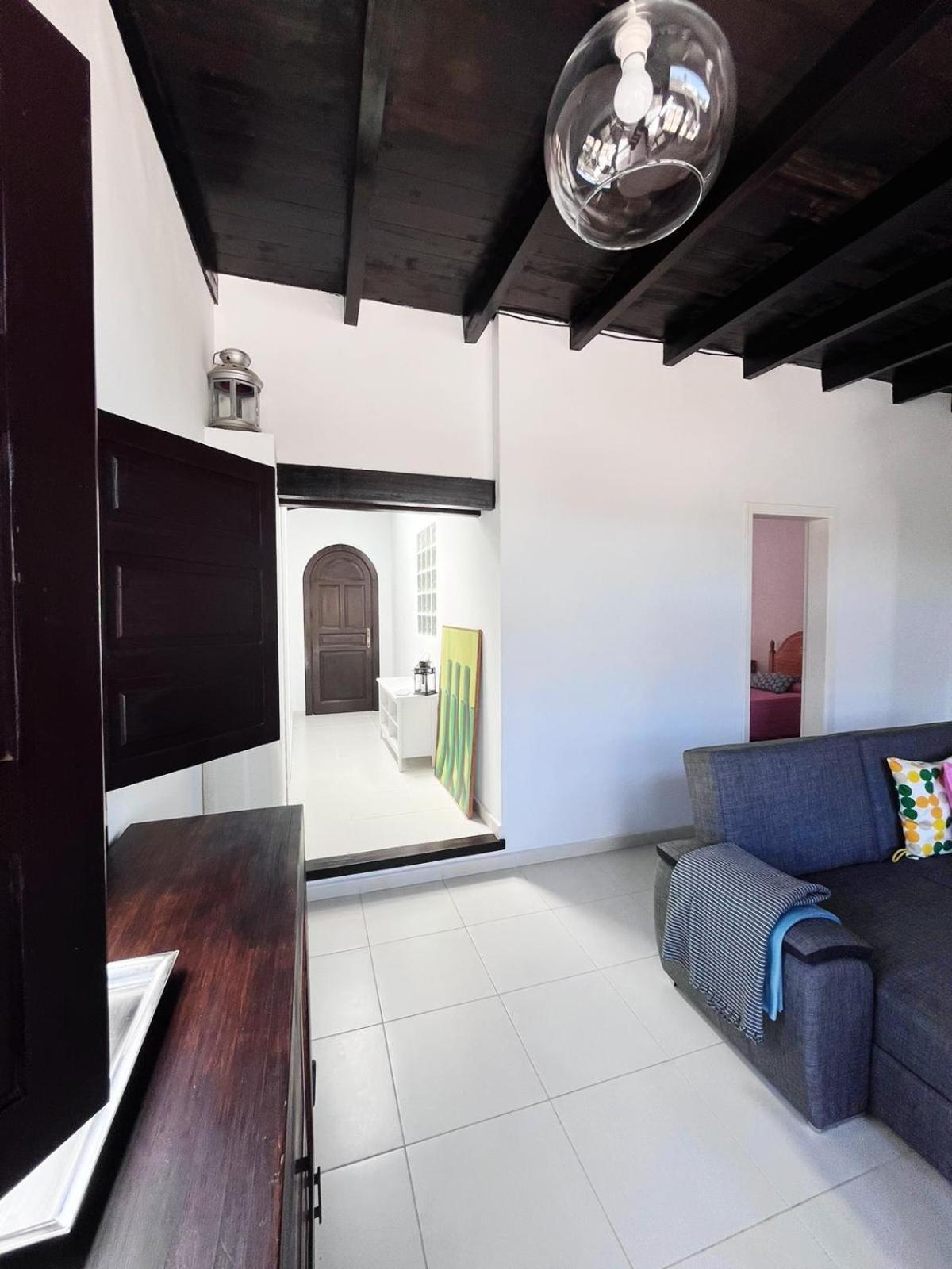 Villa Campo Y Lava à Tías Extérieur photo